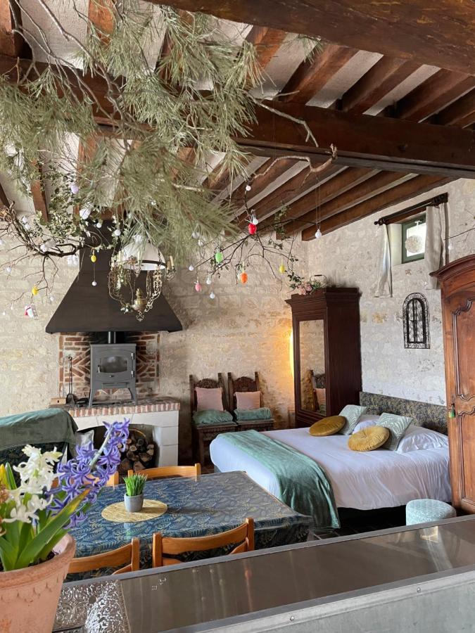 Le Relais, La Dormance, Le Bois Dormant 호텔 Châteauvieux 외부 사진