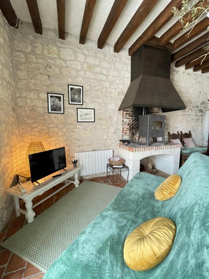 Le Relais, La Dormance, Le Bois Dormant 호텔 Châteauvieux 외부 사진