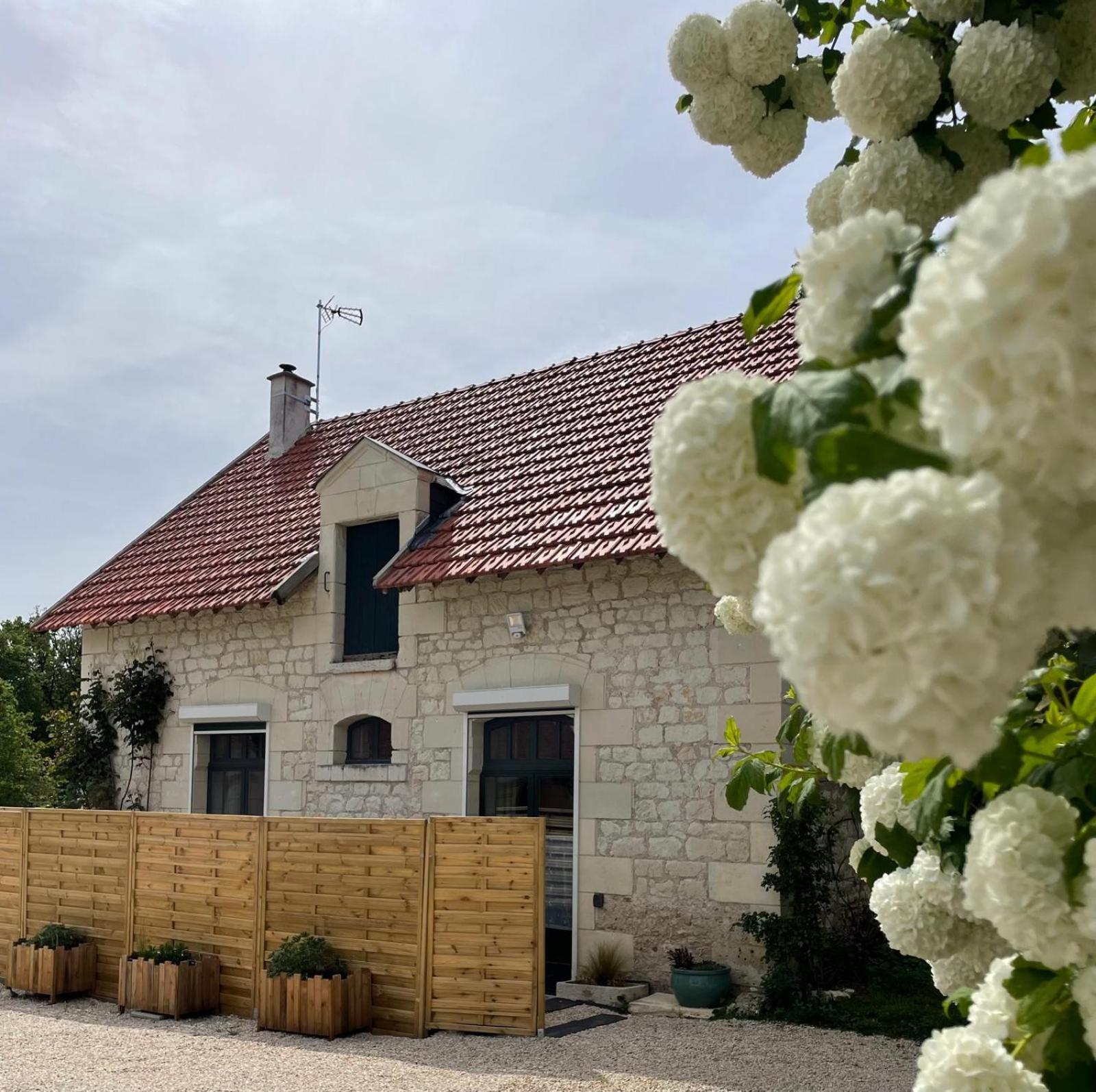 Le Relais, La Dormance, Le Bois Dormant 호텔 Châteauvieux 외부 사진