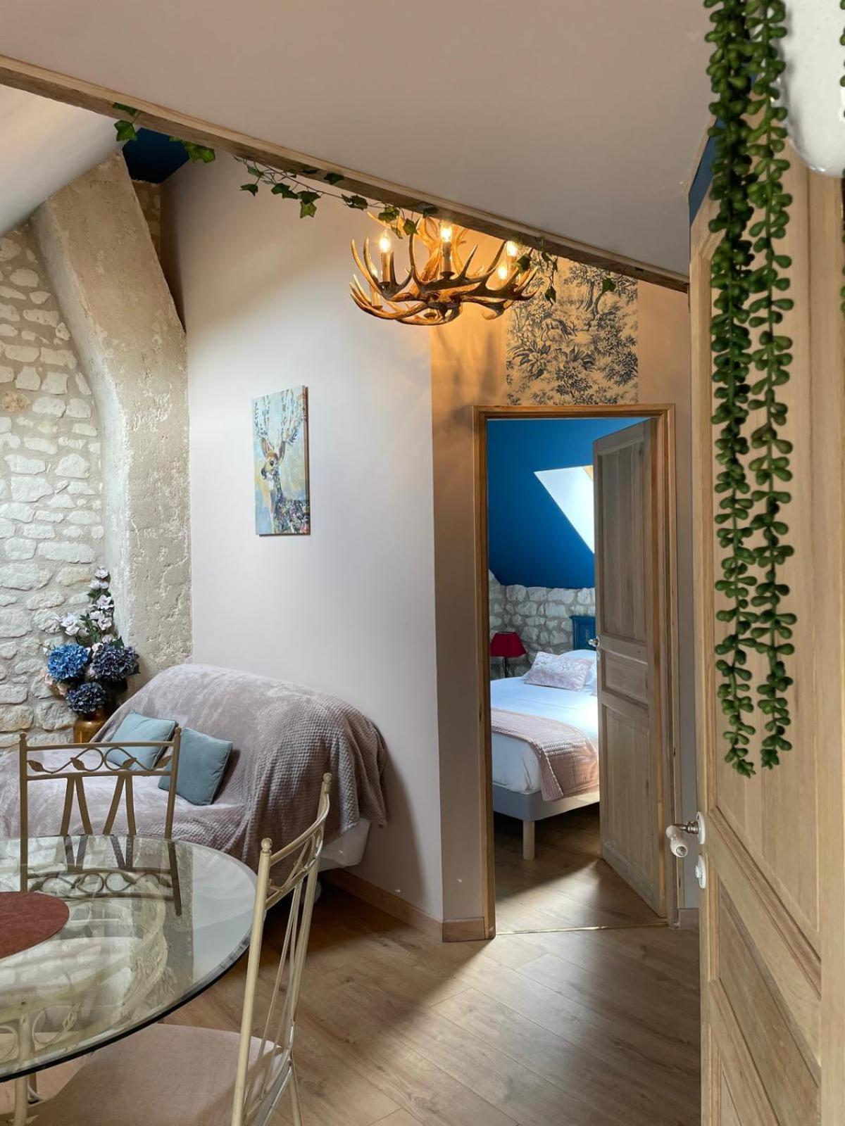 Le Relais, La Dormance, Le Bois Dormant 호텔 Châteauvieux 외부 사진